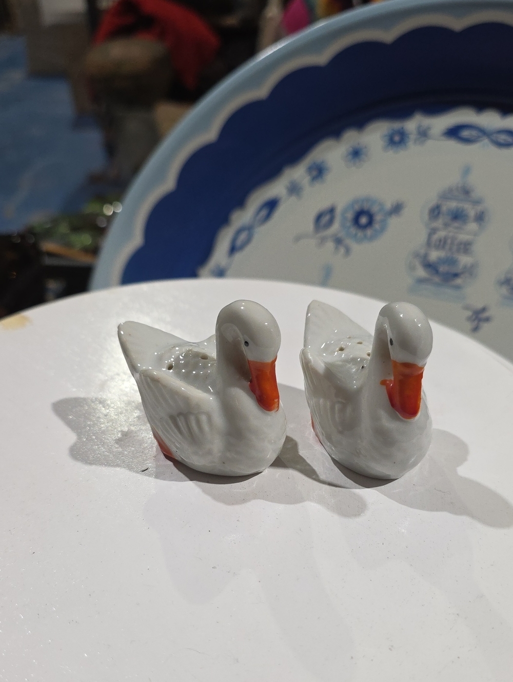 Vintage White Porcelain Swan Salt and Pepper Shakers - White/Orange Japan